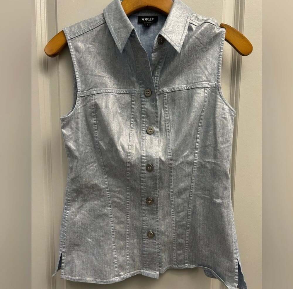 Worth New York Sleeveless Button Down Top Sz 2 Metallic Silver